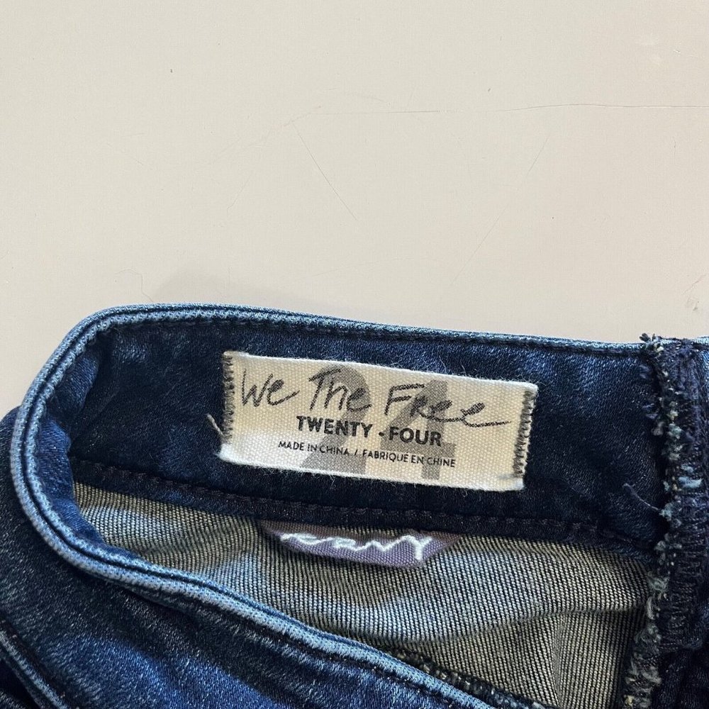 We The Free Super High Rise Lace Up Flare Jeans Size 24 Dark Wash Hippie 24x31 - Picture 6 of 13